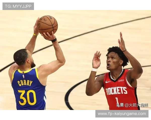 休斯敦火箭半场进攻,阿尔佩伦申京串联全队 休斯敦火箭半场进攻,阿尔佩伦申京串联全队