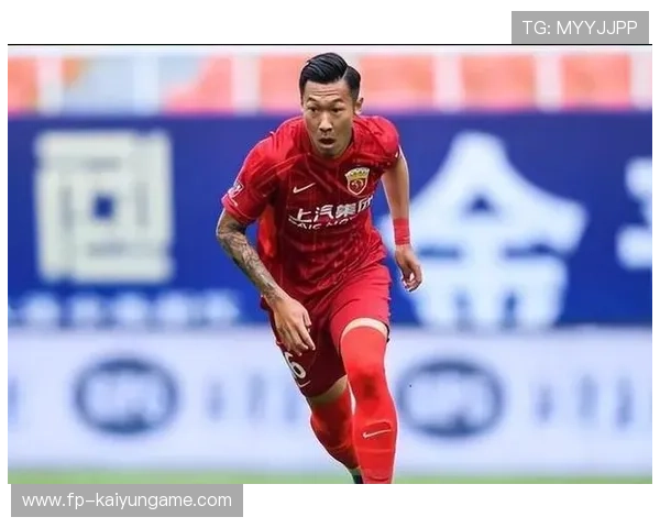 上海海港徐新妙传助攻，李明中路破门